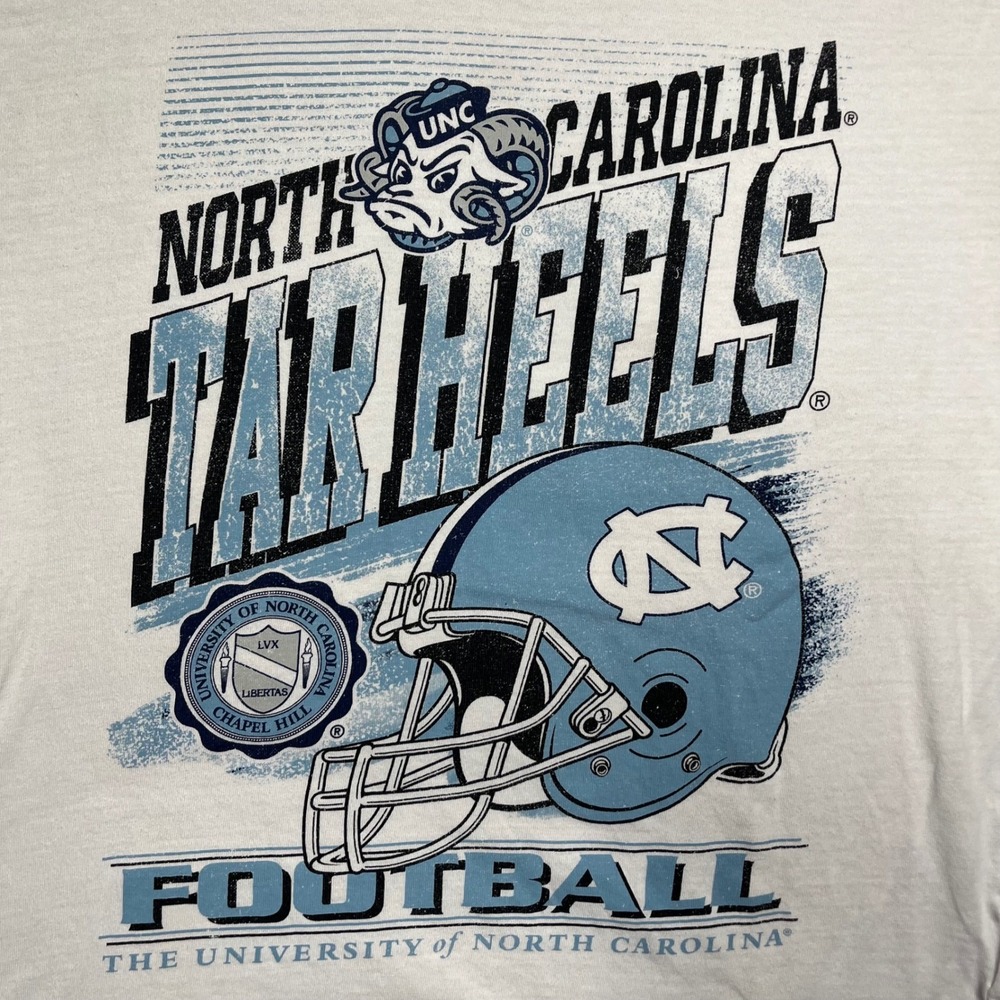 UNC North Carolina Tar Heels Football Graphic T-Shirt Mens M White Distressed